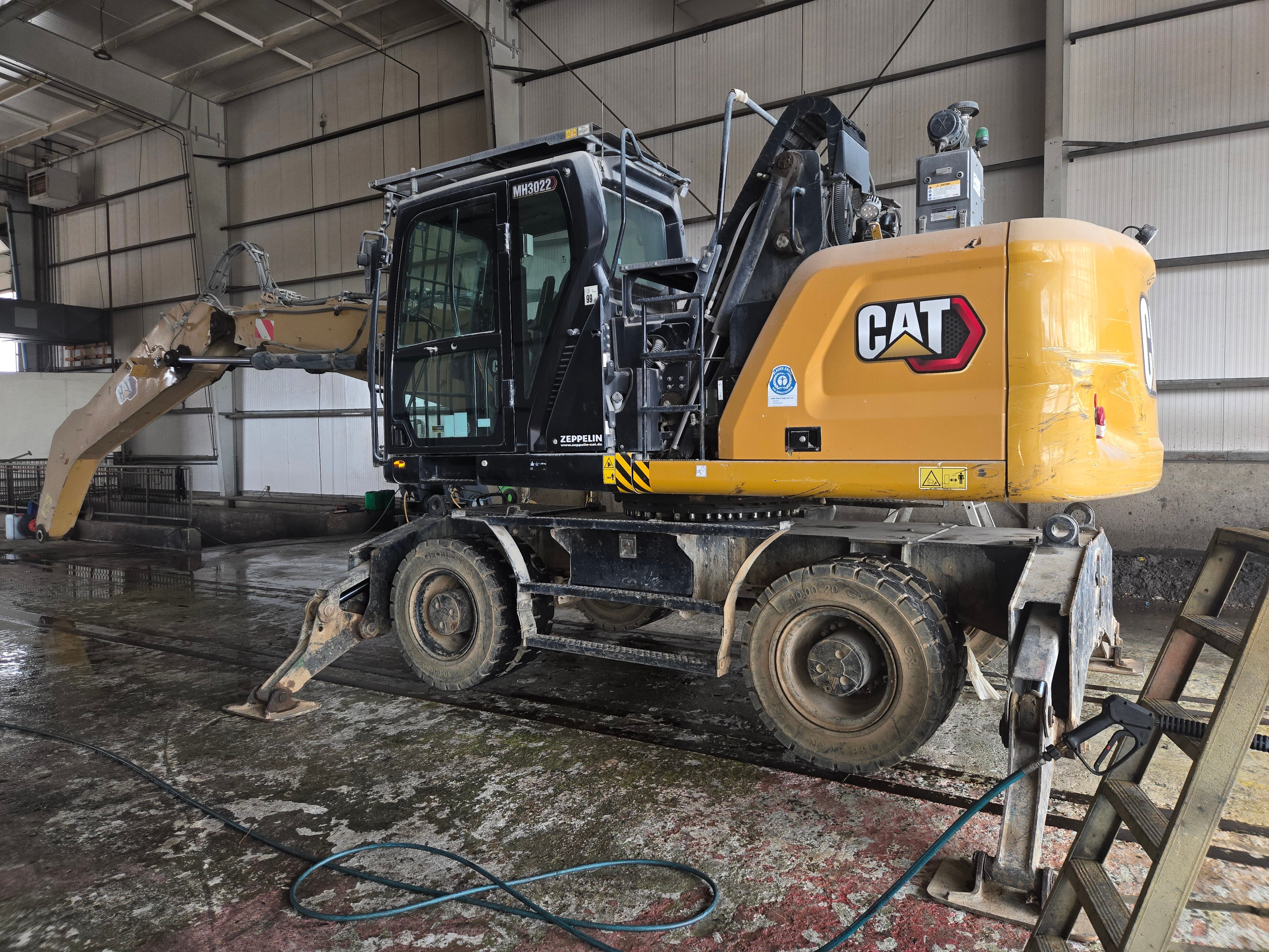 MH3022 in the wash pit at Process Equipment