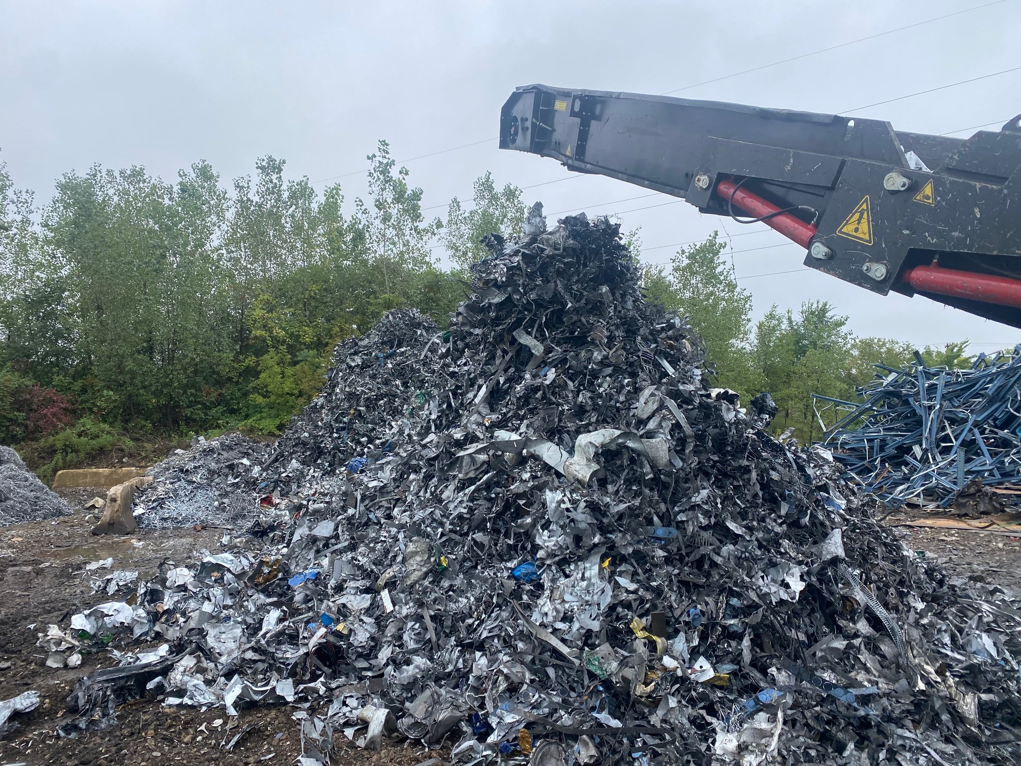 Wolf 9500 DT shredded Busheling